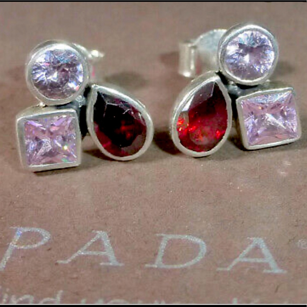 Silpada .925 Sterling Hearts Aflutter Earrings